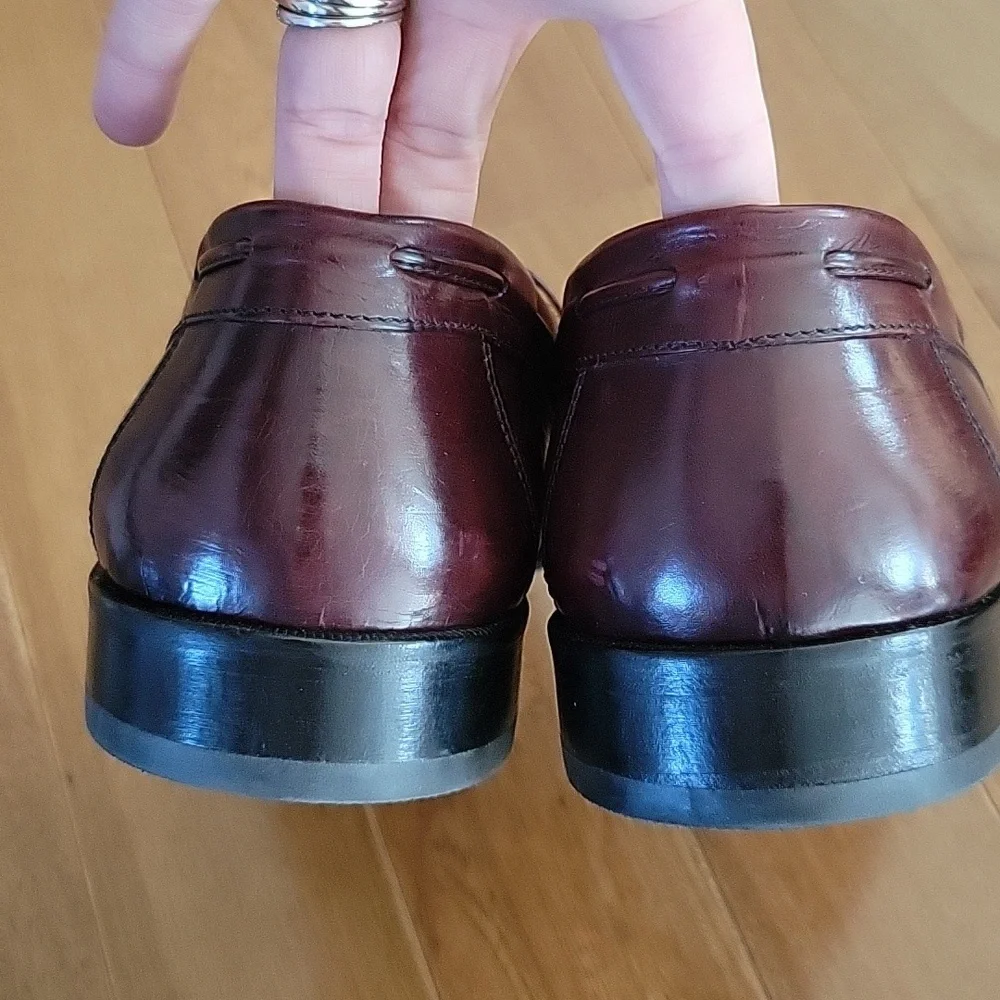 Johnston and Murphy Cellini Italian‎ Leather Tassel Loafers Reddish Brown 10.5